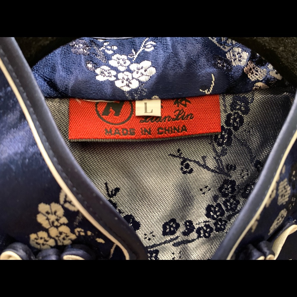 Women’s silk Chinese top - Picture 7 of 16